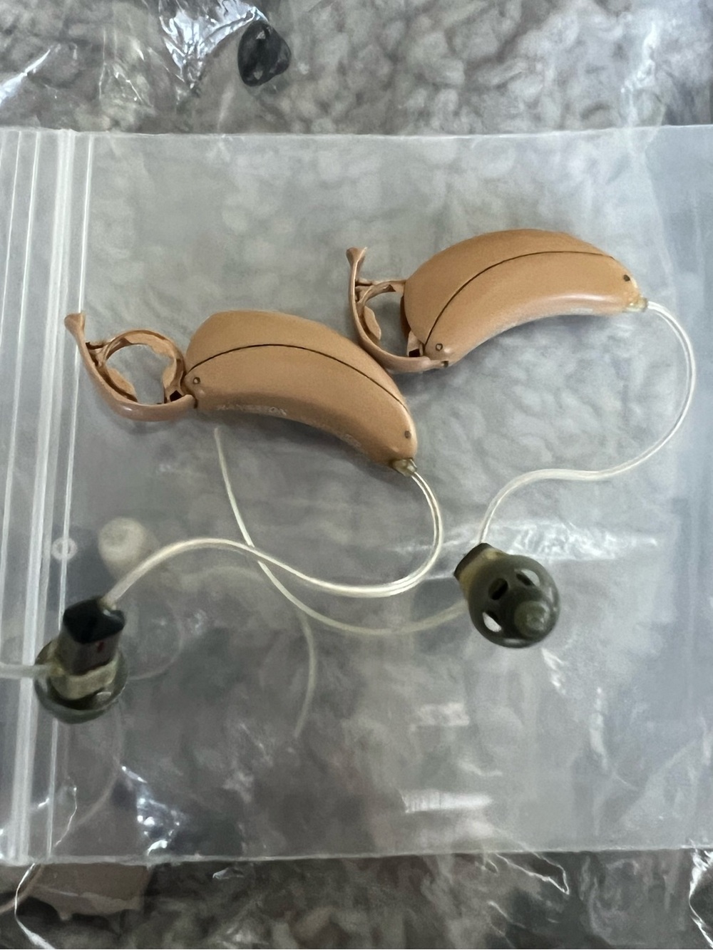 2 Rx Beige RIC Hearing Aids Hanston good condition 312 battery type